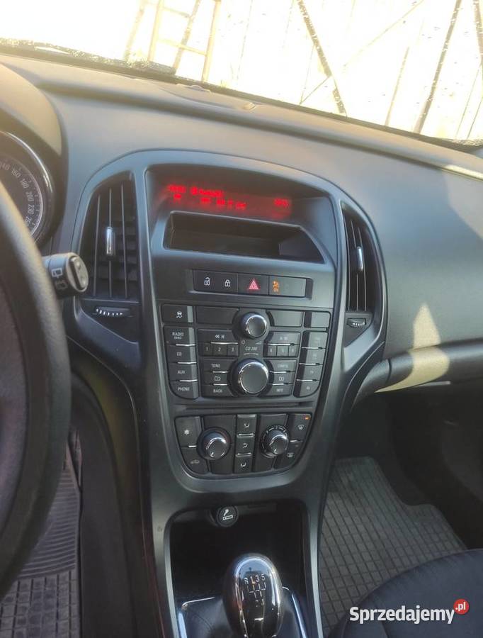 Opel Astra J 16 benzyna lubelskie