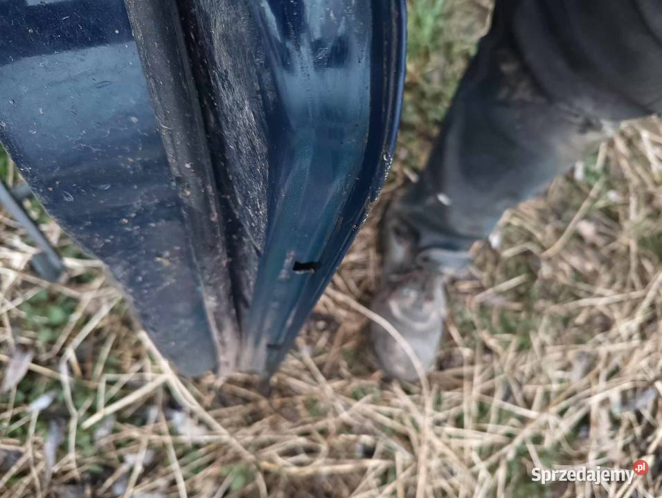 Drzwi tylne prawe Volvo v40 9604 granatowe Kraków