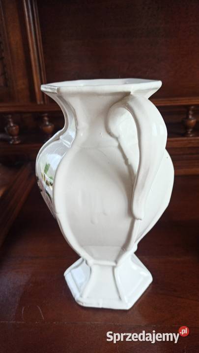 Amfora Wazon Biały
Wazon dekorowany jest Gdańsk