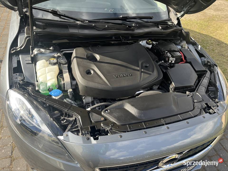 Volvo V40 II 2018 20 D2 120 ABS Wronki