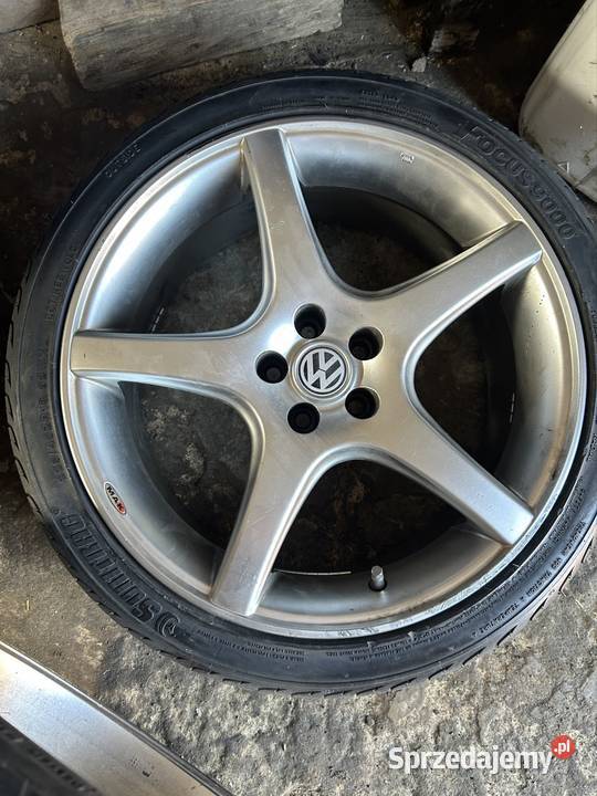 Sprzedam felgi 18 volkswagena lubelskie