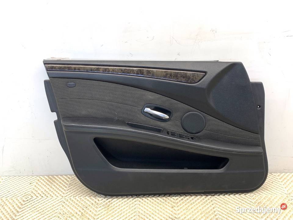 BOCZEK DRZWI LEWY PRZÓD BMW E60 SedanLimuzyna