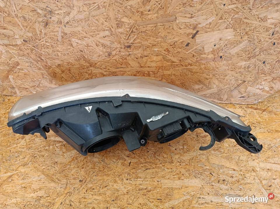REFLEKTOR LAMPA PRAWA PRZÓD EU XENON CITROEN C4 Motoryzacja Nowy Tomyśl