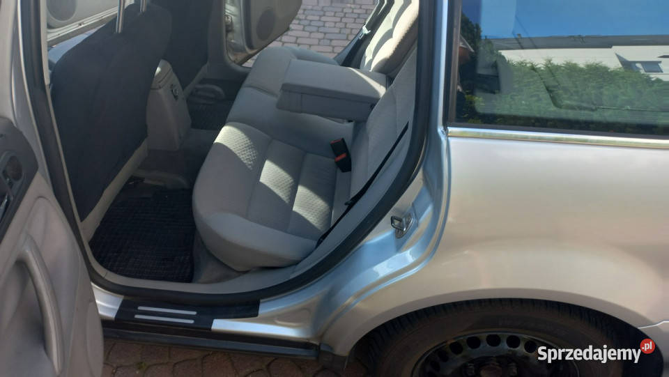 Volkswagen Passat Automat 18 T 150 Salon Polska światła do jazdy dziennej