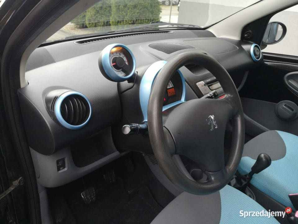 Peugeot 107 10 16V 66 Klimatyzacja Isofix 107 Strzegom sprzedam