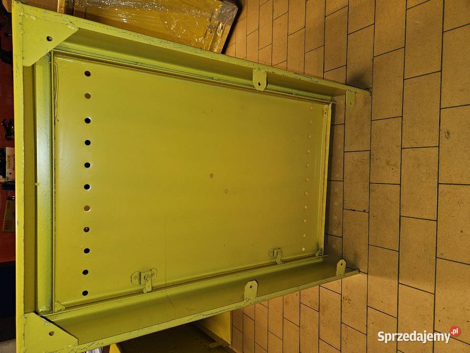 Szafka gazowa metalowa naścienna 610x940x160 Zabrze