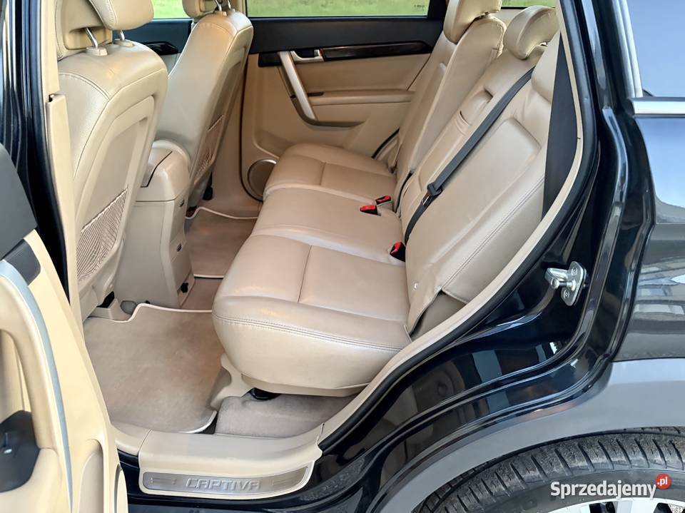 Chevrolet Captiva Wyposażenie NISKI PRZEBIEG 20d Warszawa sprzedam