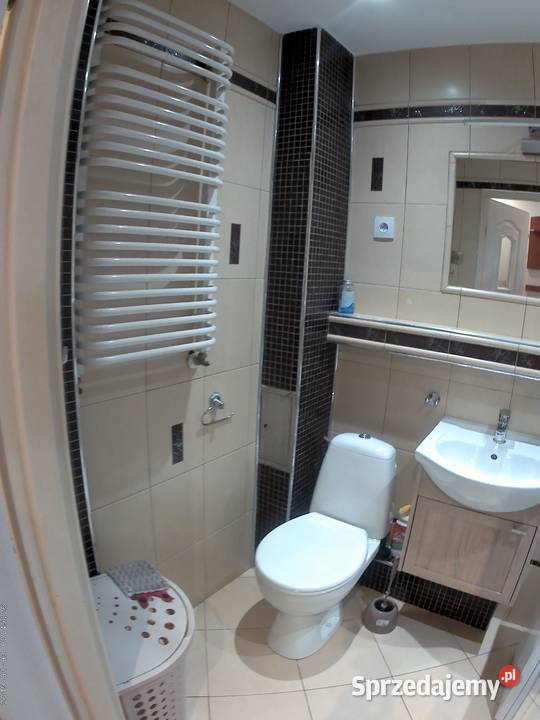 Sprzedam mieszkanie 2 pokojowe piwnica ogródek Nieruchomości Żarów