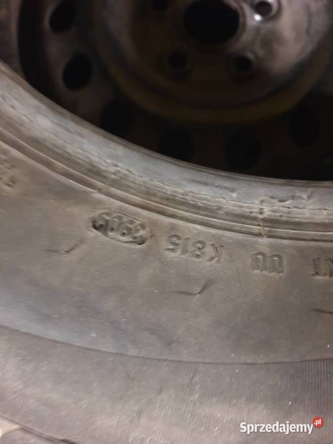 Opona Pirelli Snow Control Seria II 19565R15 Samochodowe Dobre Miasto sprzedam