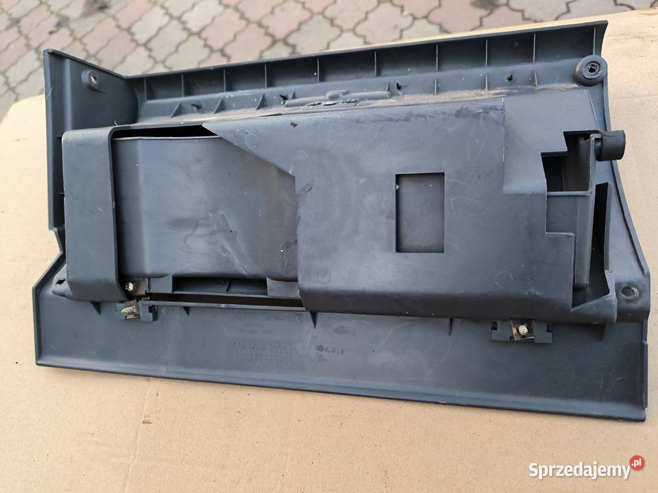 Polonez Caro plus schowek Stalowa Wola sprzedam