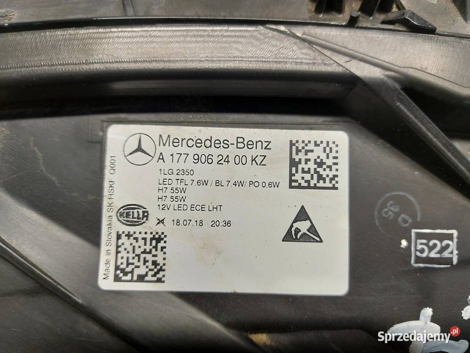 Mercedes w177 Lampa przód prawa RHD UK osobowe dolnośląskie