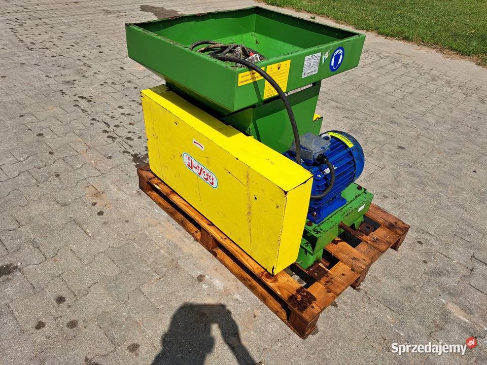 Gniotownik do ziarna Sipma H733 Piecewo sprzedam