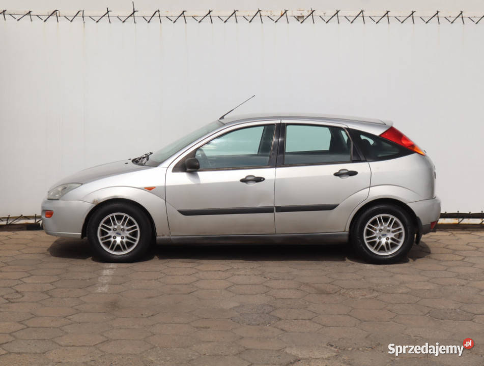 Ford Focus 16 16V srebrny Łódź sprzedam