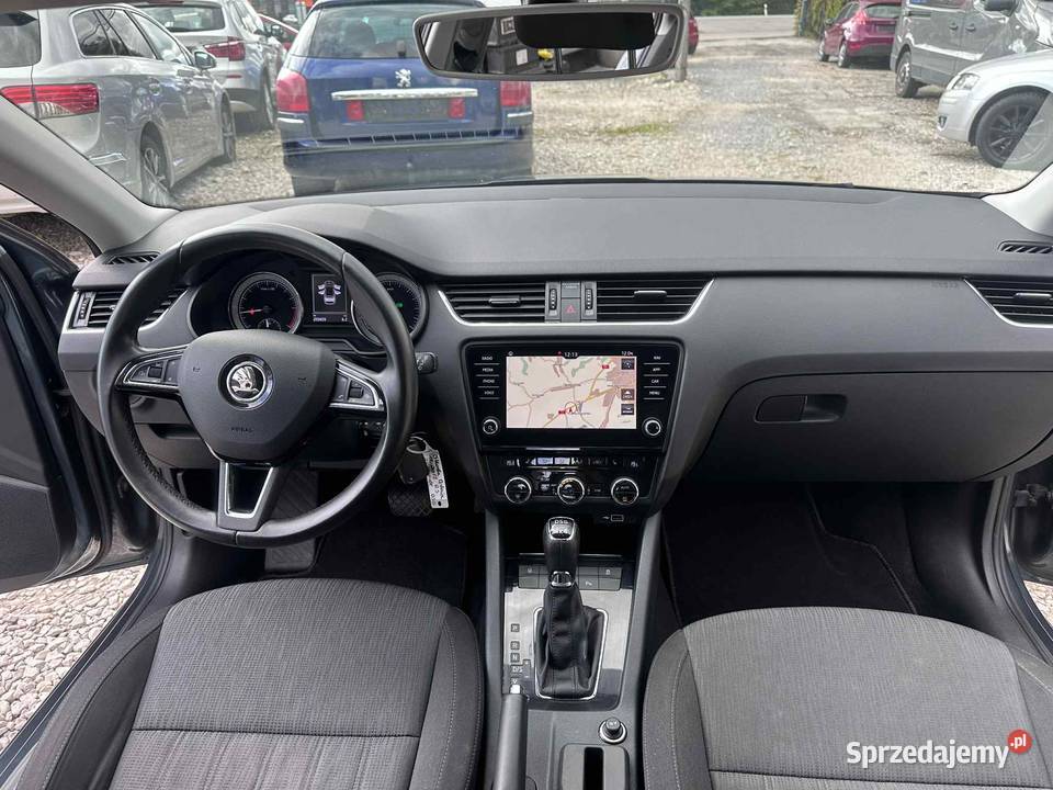 Skoda Octavia 4x4 Modelowy 2018 Bezwypadkowa elektryczne szyby małopolskie Ładna