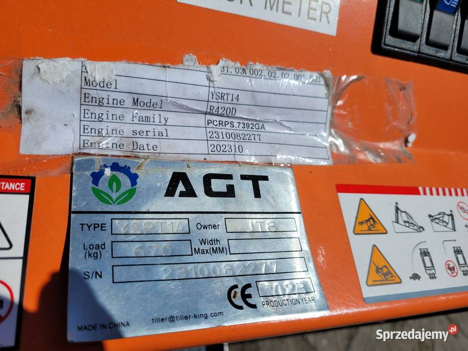 Mini ładowarka o sterowaniu burtowym AGT YSRT14 podkarpackie