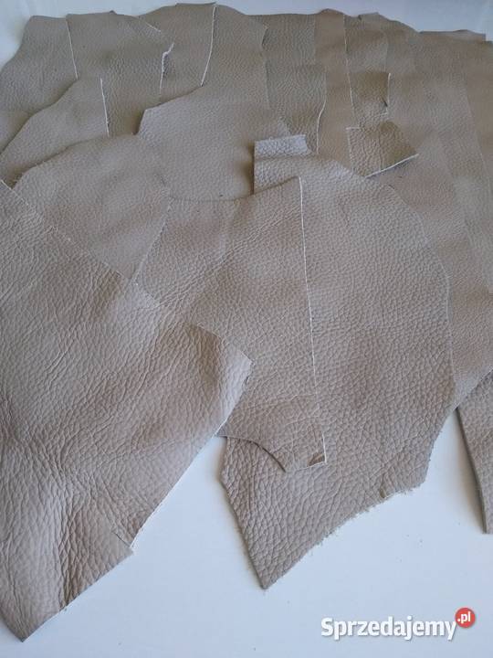 Skóra 450 g Licowa Włoska średnie i małe kawałki