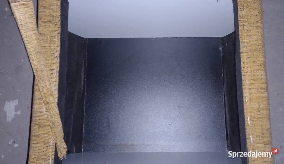 Pufy fotelowe dwie sztuki Pufy i podnóżki Elbląg sprzedam