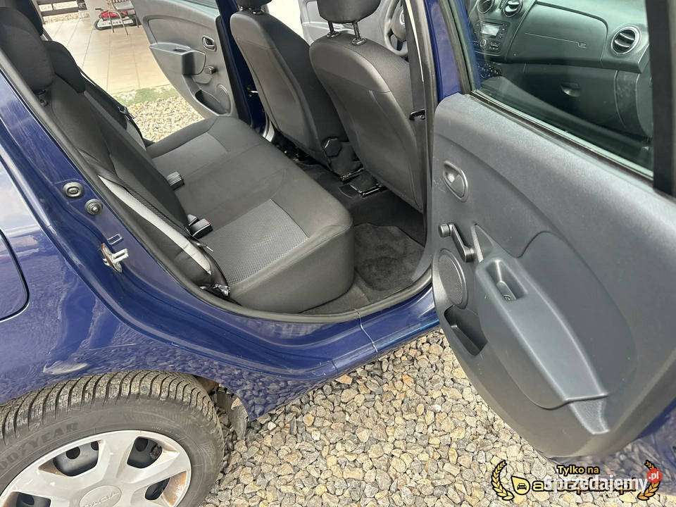 Dacia Sandero II 11 12 benzyna Stary silnik Rok produkcji 2016 Stok Lacki sprzedam