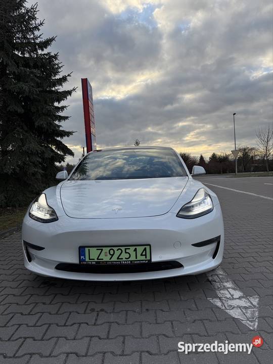 Tesla model 3 dual motors AWD wielofunkcyjna kierownica lubelskie Zamość