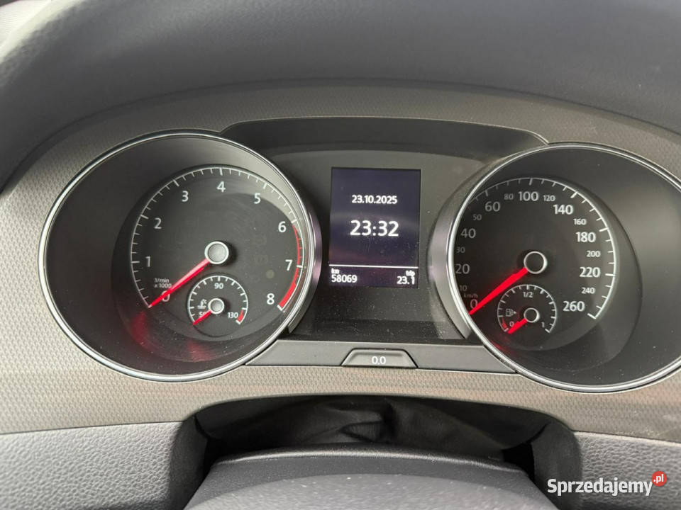 Volkswagen Golf Sportsvan navi klimatronic światła do jazdy dziennej Zbąszyń
