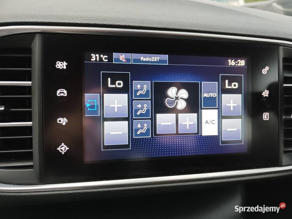 Hatchback 5d 12 PureTech 110 Manual2 x Klucz Warszawa sprzedam