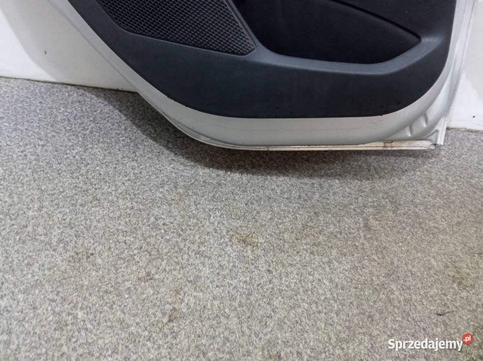 DRZWI LEWE TYŁ EZRC Peugeot 208 I 2012