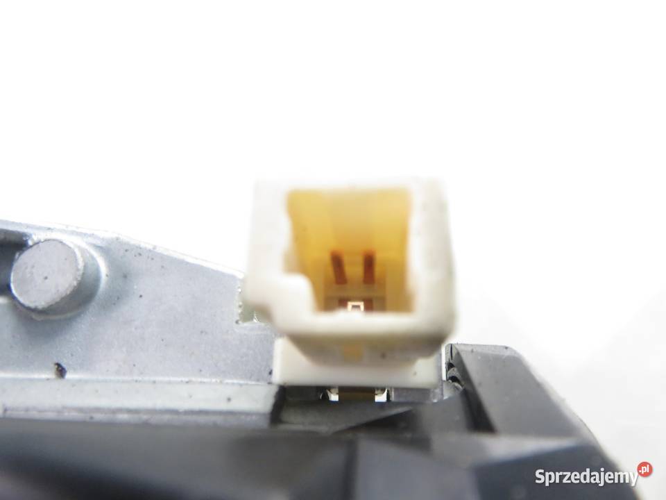 STACYJKA WKŁADKI TOYOTA YARIS II P9 897830D060 osobowe