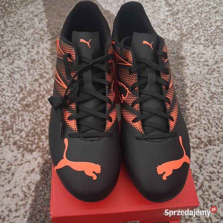 Korki na boisko Puma Attacanto rozmiar 445 Rzeszów