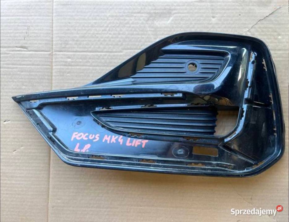 FORD FOCUS MK4 LIFT ST LINE KRATKA LEWA ZDERZAKA Atrapy Międzychód