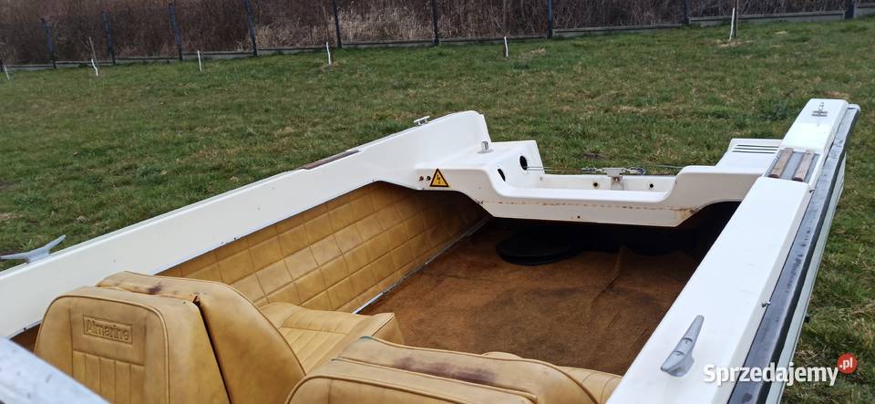 Łódź motorowa z przyczepą Nowogród Bobrzański