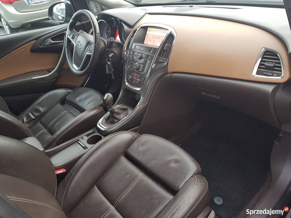 Opel Astra J 14 Turbo COMSO ksenon skóra sprzedam