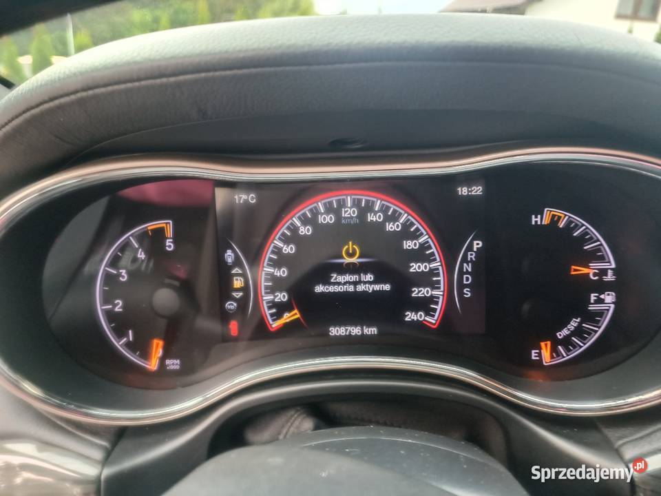 Jeep grand Cherokee wk2 polift napęd 4x4 Tychnowy