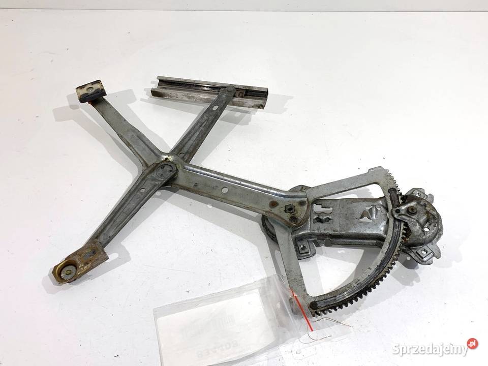 PODNOŚNIK SZYBY PRAWY PRZÓD MERCEDES W201