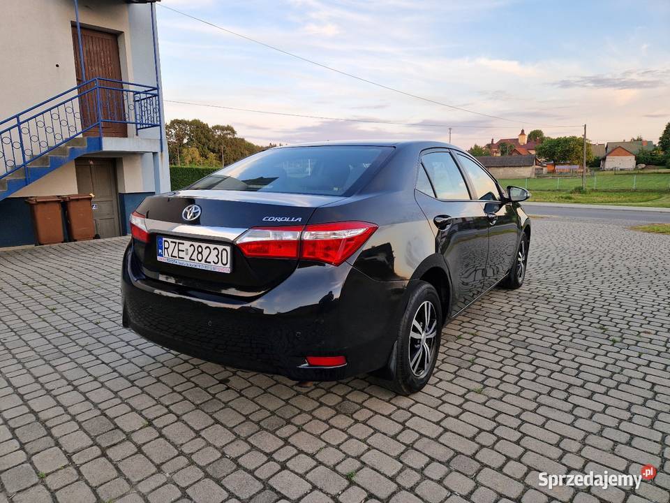 Toyota Corolla 2016 Lift Niezawodny 16 Głogów Małopolski sprzedam