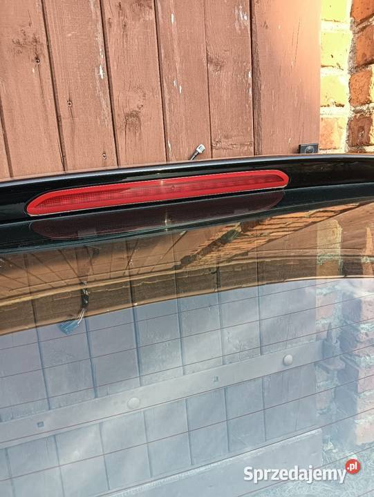 Klapa Golf V 5 kombi czarna kompletna BEZ RDZY Części samochodowe wielkopolskie