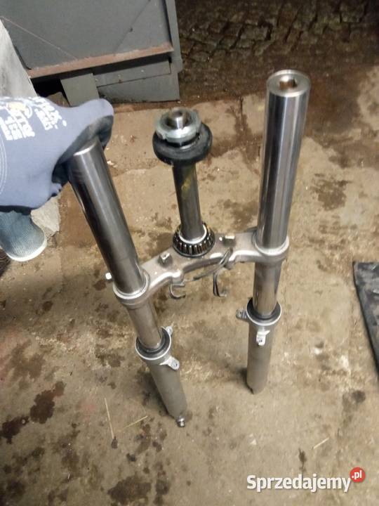 Lagi Suzuki GS 500 Przód Suzuki GS 500 Jawor