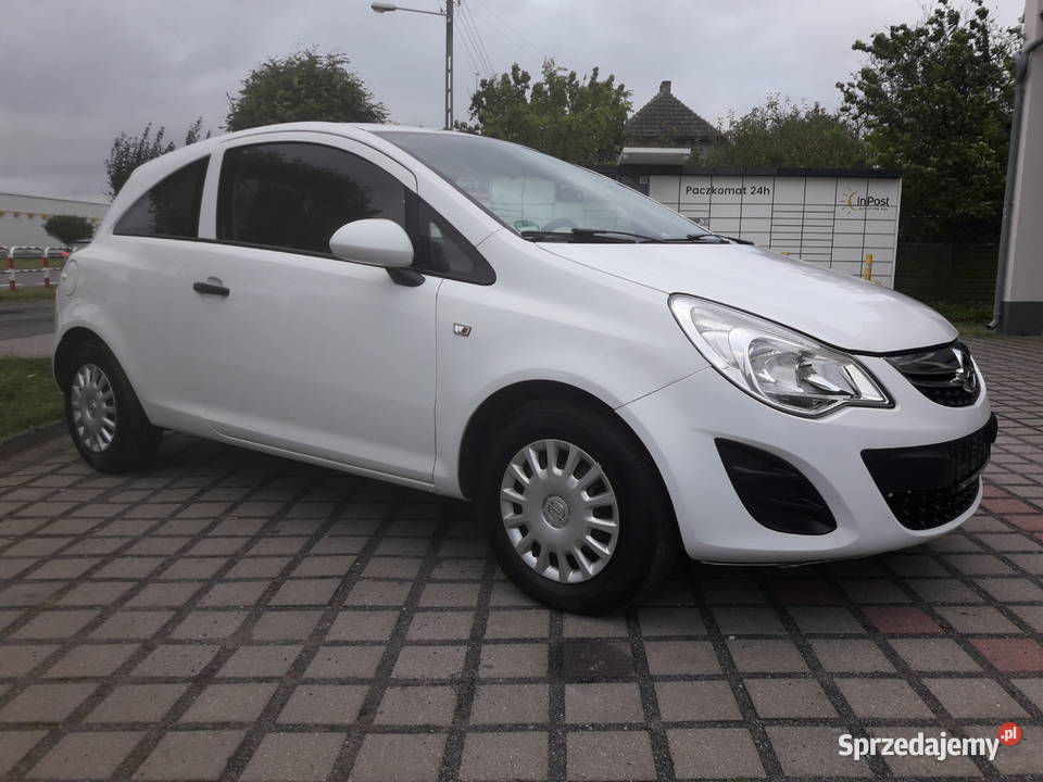 Sprzedam Opel Corsa 12 Benzyna Moc 51 kW70 4/5 Gniezno