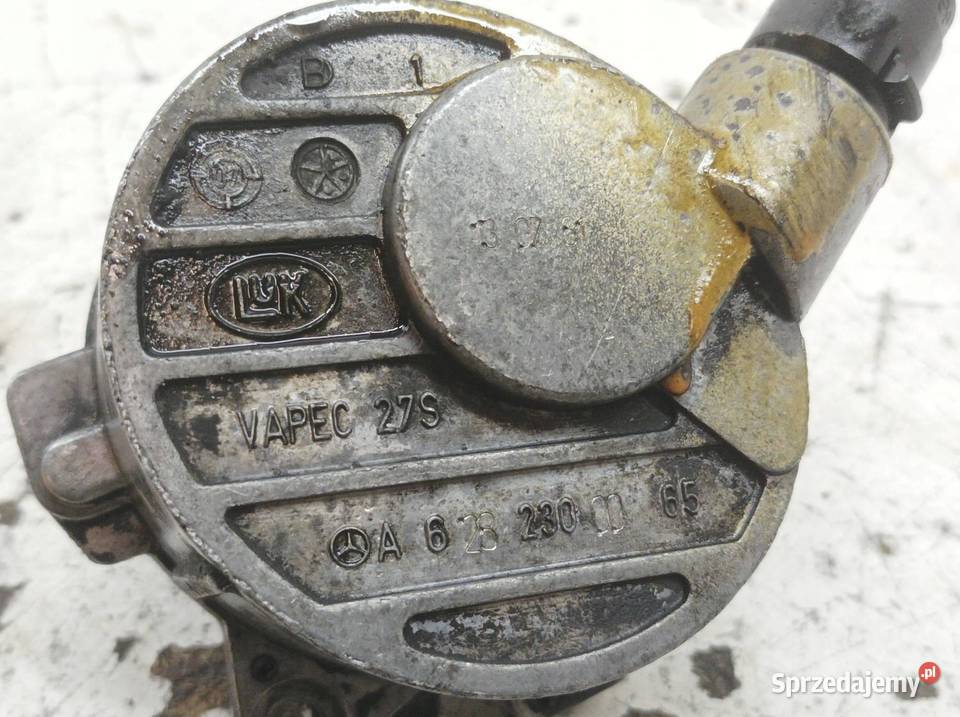 POMPA VACUM A6282300065 22 CDI MercedesBenz Rok produkcji 2007 świętokrzyskie