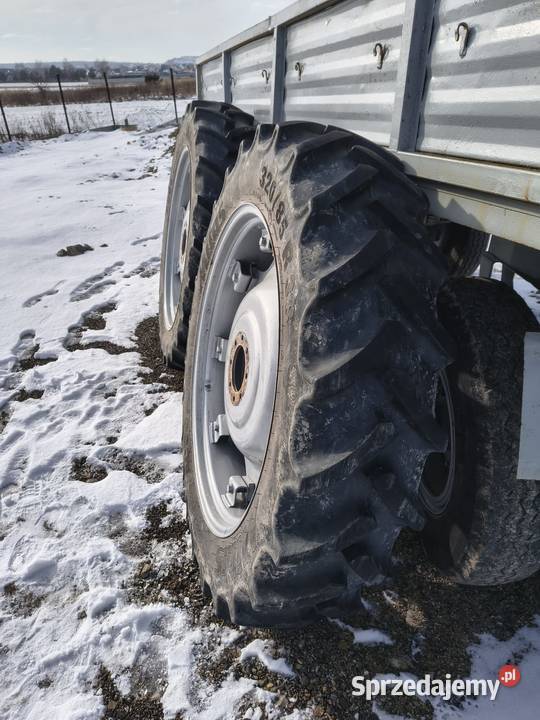 Wąskie koła do Ursusa 32085 R38