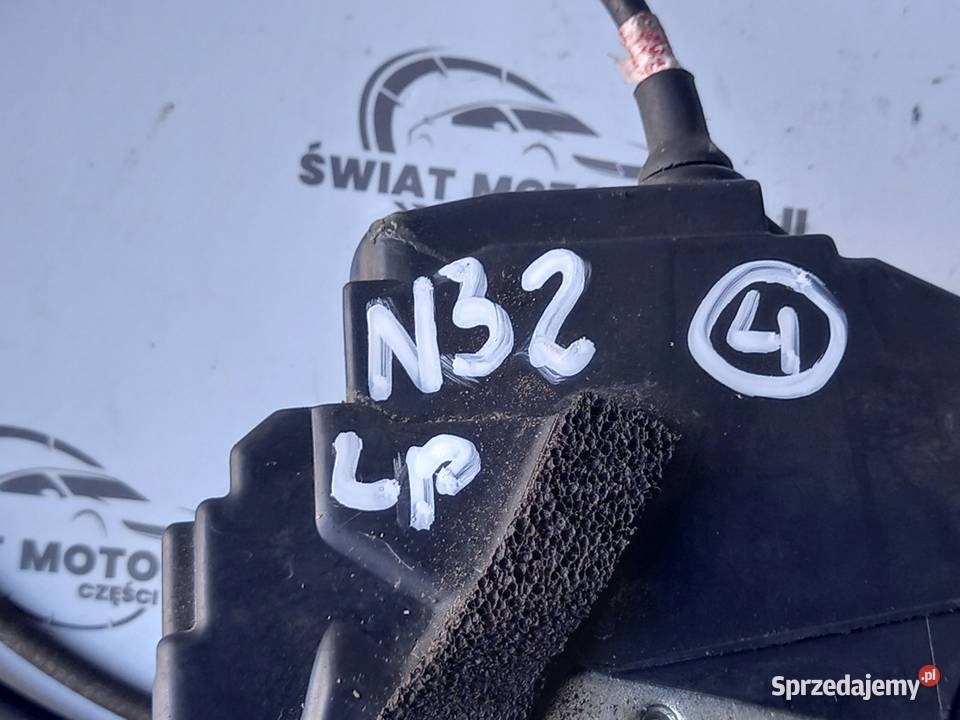 NISSAN JUKE I LIFT 15r zamek drzwi lewy przód Rok produkcji 2015 Zamki, wkładki i kluczyki Kielce sprzedam