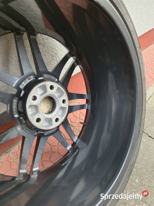 Sprzedam komplet felg 19 opony Audi A6C6 Opony i felgi Szczecin