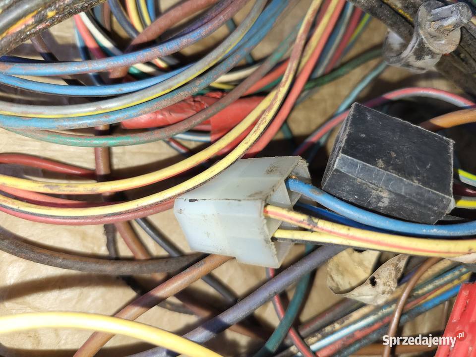Fiat 126 p Wiązka elektryczna z gniazdem do