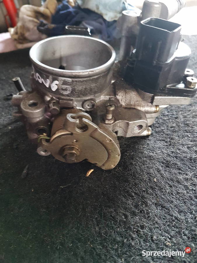 MITSUBISHI SIGMA 30 V6 PRZEPUSTNICA POWIETRZA