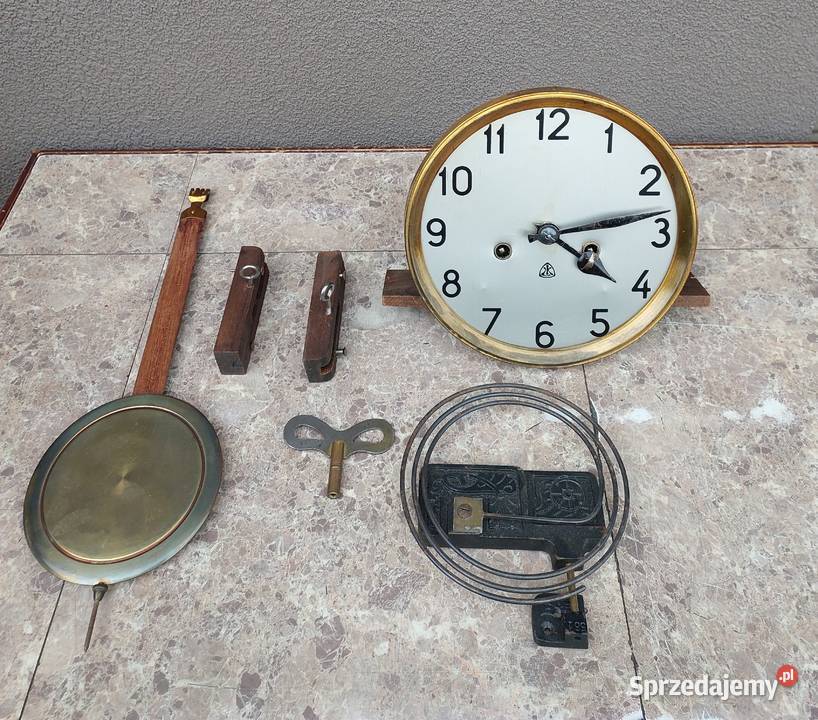 166 Zestaw mechanizm starego zegara ściennego Tczew