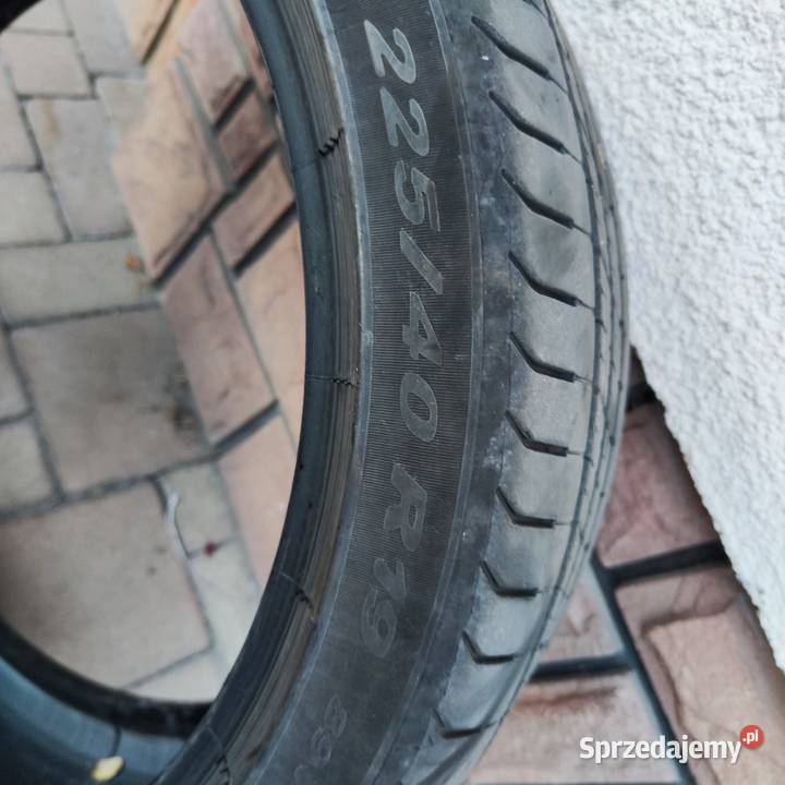 Opony letnie Pirelli runflaty Ropica Polska sprzedam