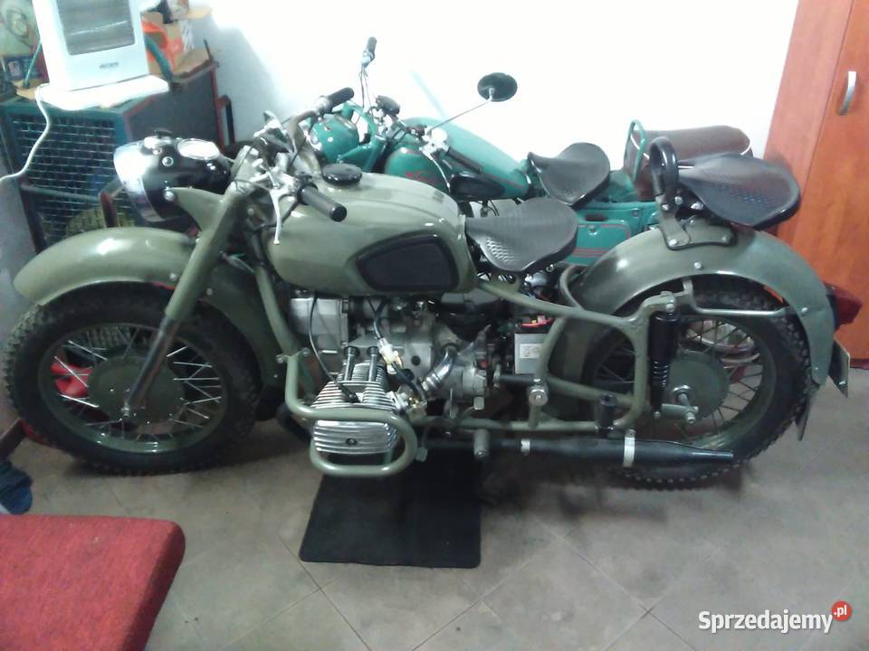 Dniepr MT9 rejestracja na zabytek 1974r Motoryzacja