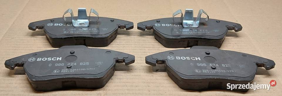 BOSCH KLOCKI HAMULCOWE VW AUDI SEAT PEUGEOT 308