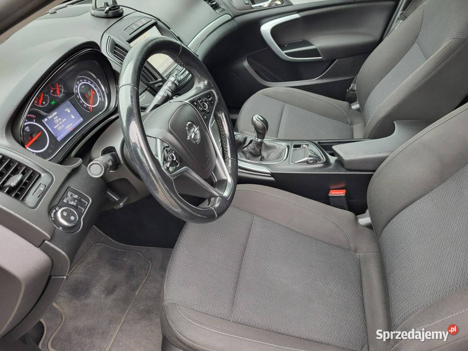 Opel Insignia 20D 120 Niski przebieg Zamiana nawigacja sprzedam