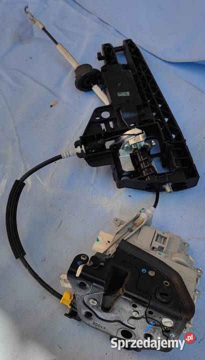 Audi A4 B8 Zamek klamka drzwi tylne prawe Jaworzno