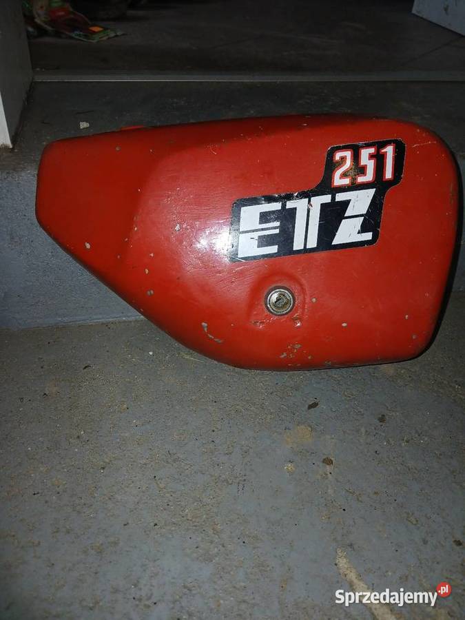 Boczek pokrywa akumulatora mz etz 251